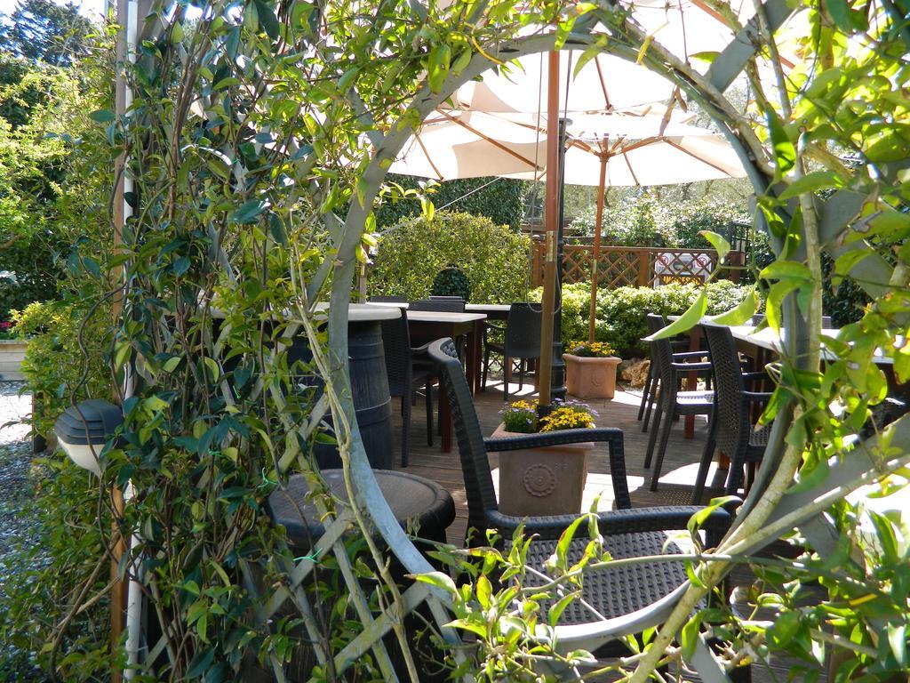 Country Apartments Castel di Decima Экстерьер фото