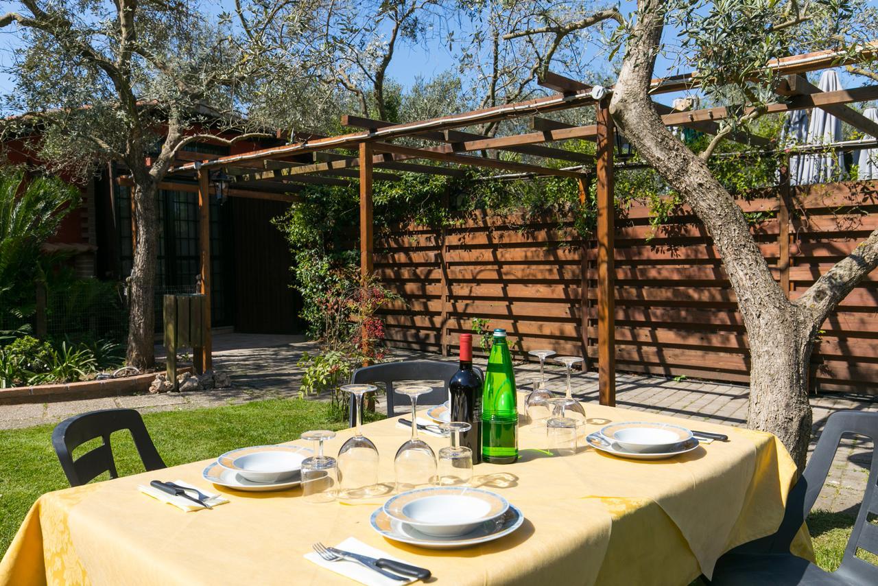 Country Apartments Castel di Decima Экстерьер фото